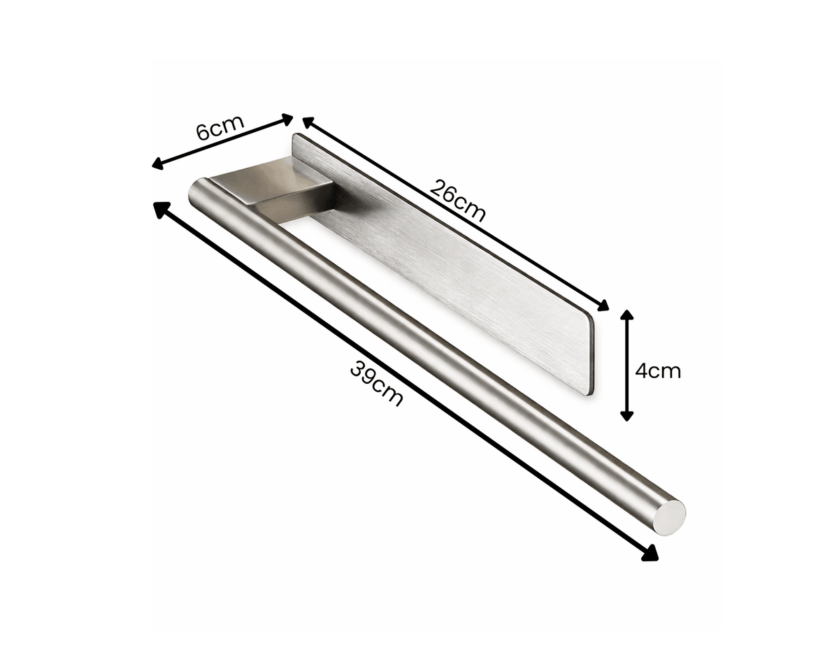 Moderne, zilverkleurige handdoekhouder voor aan de muur met een breedte van 39 cm, ideaal voor het ophangen van handdoeken in de badkamer of keuken.
